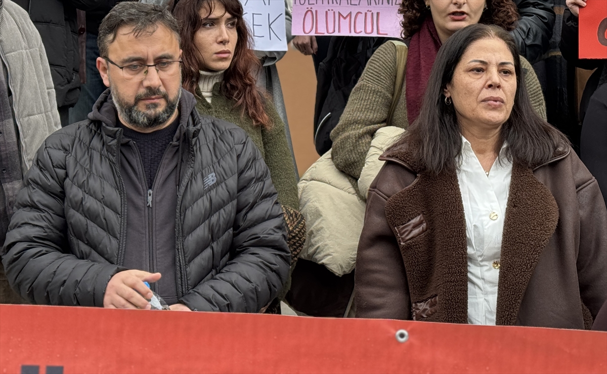 A A 20251225 40073728 40073727 A Y D I N D A Z E R E N E R T A S I N O L D U G U A S A N S O R K A Z A S I Y L A I L G I L I K A M U C A L I S A N L A R I N I N Y A R G I L A N M A S I S U R D U