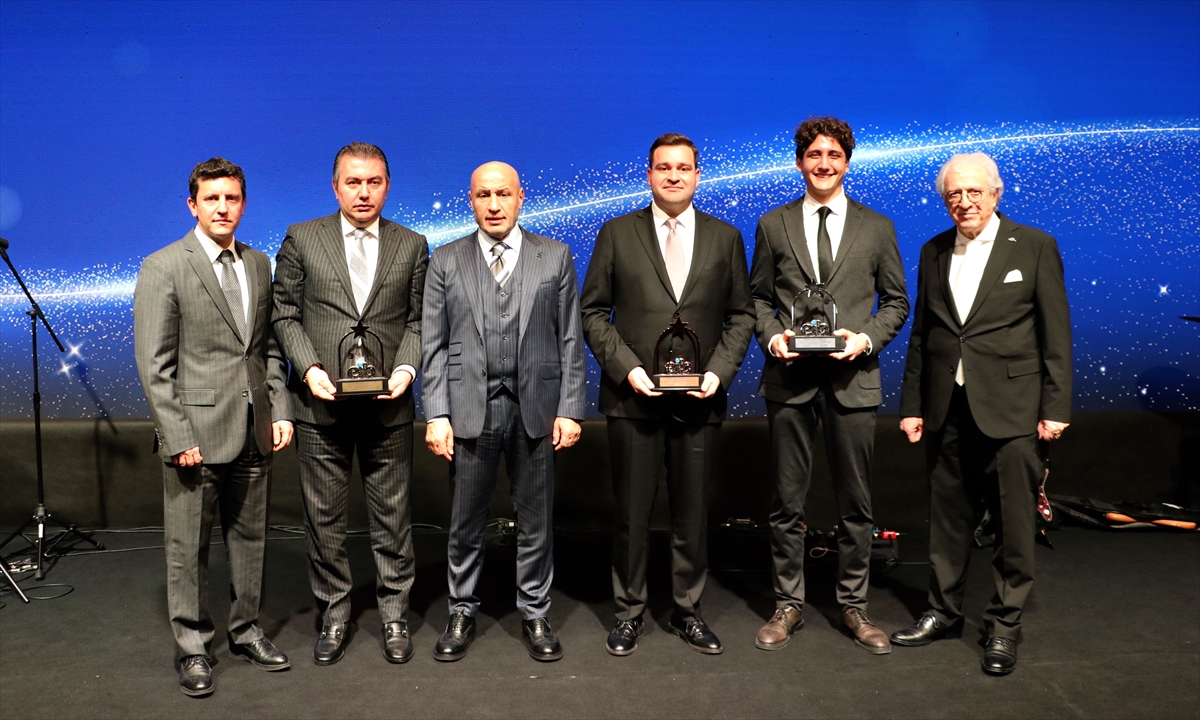 A A 20260122 40339792 40339791 I Z M I R D E E I B I H R A C A T I N Y I L D I Z L A R I O D U L T O R E N I D U Z E N L E N D I