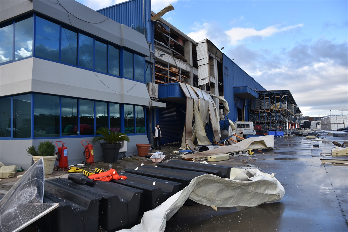 A A 20260130 40407107 40407106 I Z M I R V A L I S I E L B A N D A N K E N T T E K I K U V V E T L I S A G A N A K V E F I R T I N A Y A I L I S K I N A C I K L A M A