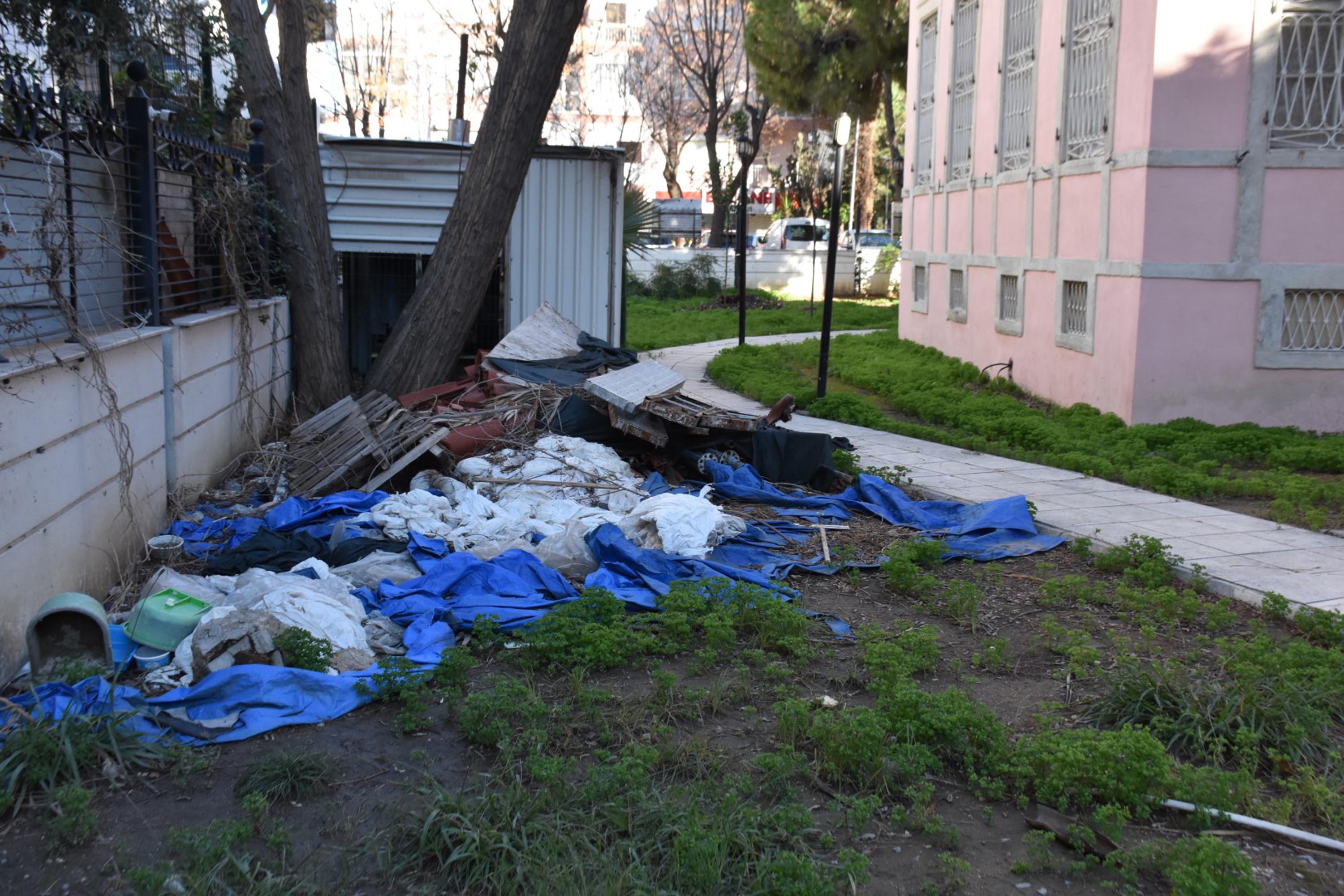 L A T I F E H A N I M K O S K U N U N B A K I M S I Z L I G I T E P K 1113010 330404