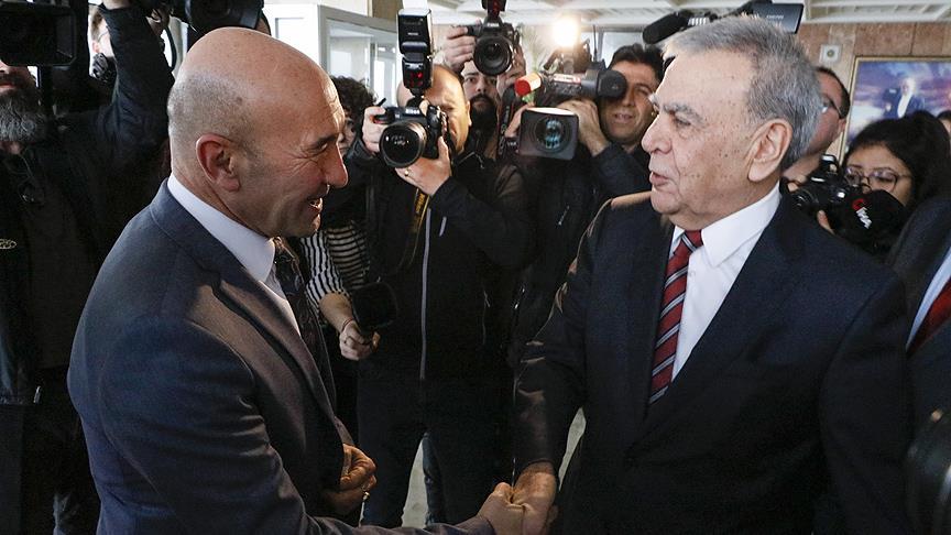 Thumbs B C 72F6B5613618316A12C529De04B4Cff3