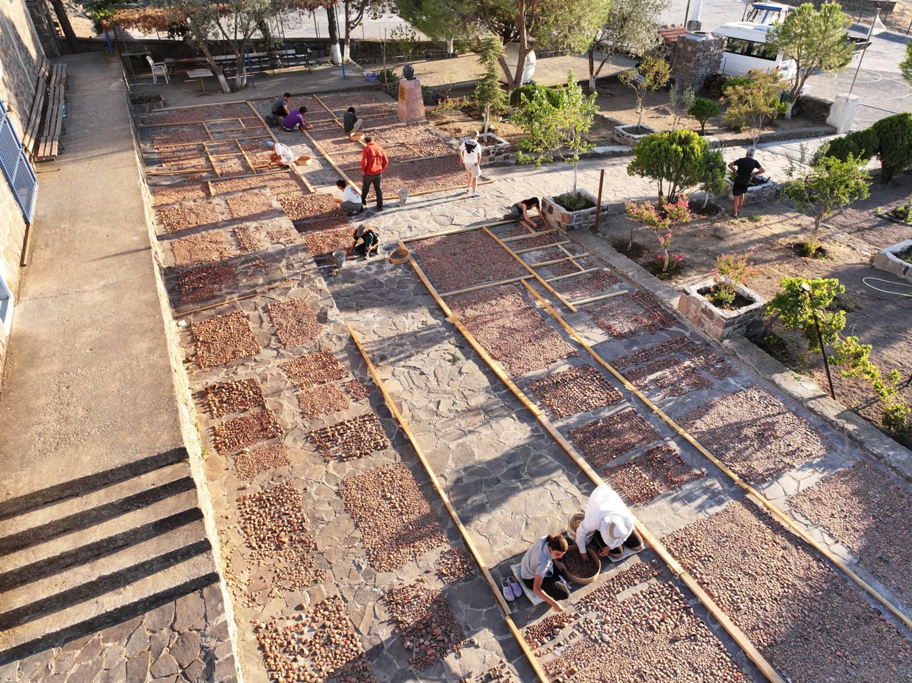 A I G A I D A D E M E T E R T A P I N A G I N D A 3 B I N H Y D R 1184614 351954