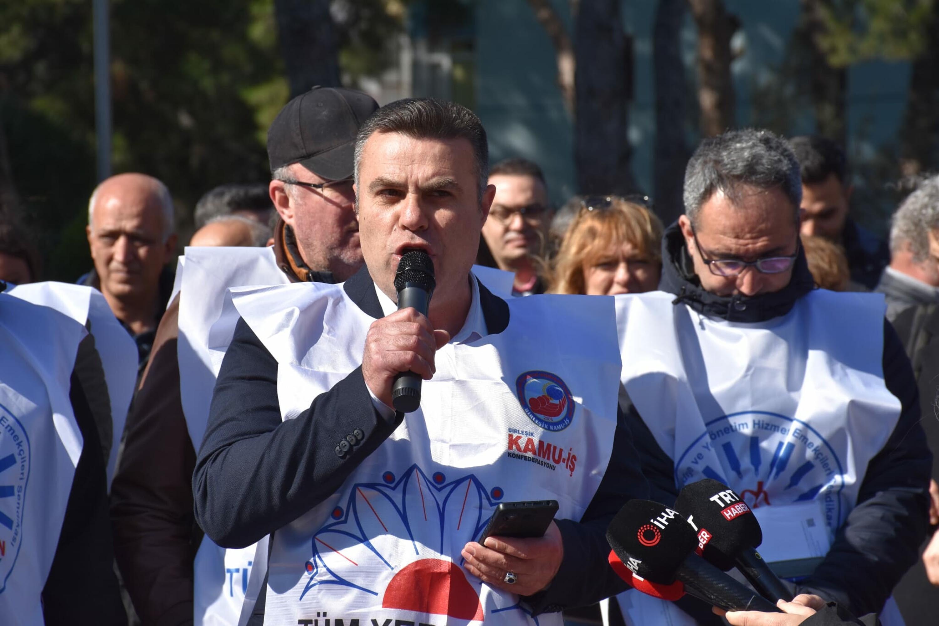 B U C A B E L E D I Y E S I N D E I S B I R A K M A E Y L E M I 1182261 351156