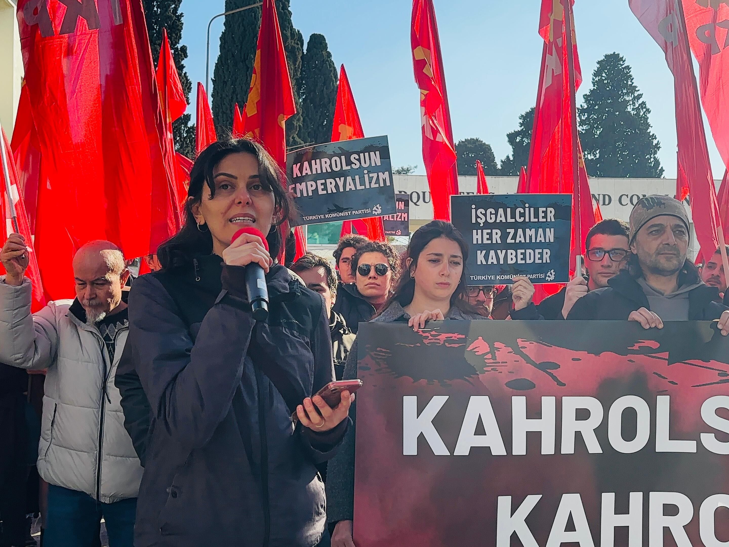 Tkp İzmir İl Başkanı Tuğçe Sezen Gedik