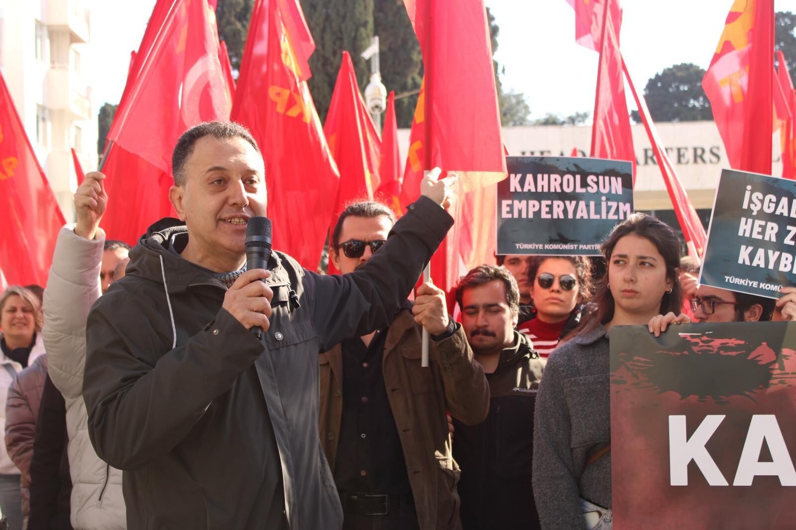 Tkp Merkez Komite Üyesi Savaş Sarı