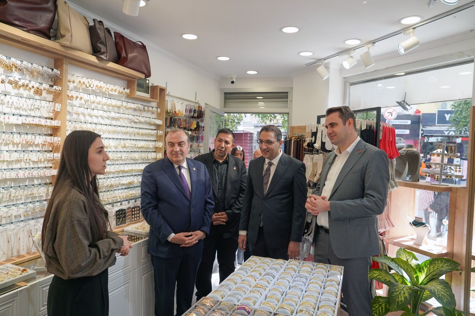 Chp İzmir Balçova Saha Çalışması (10)