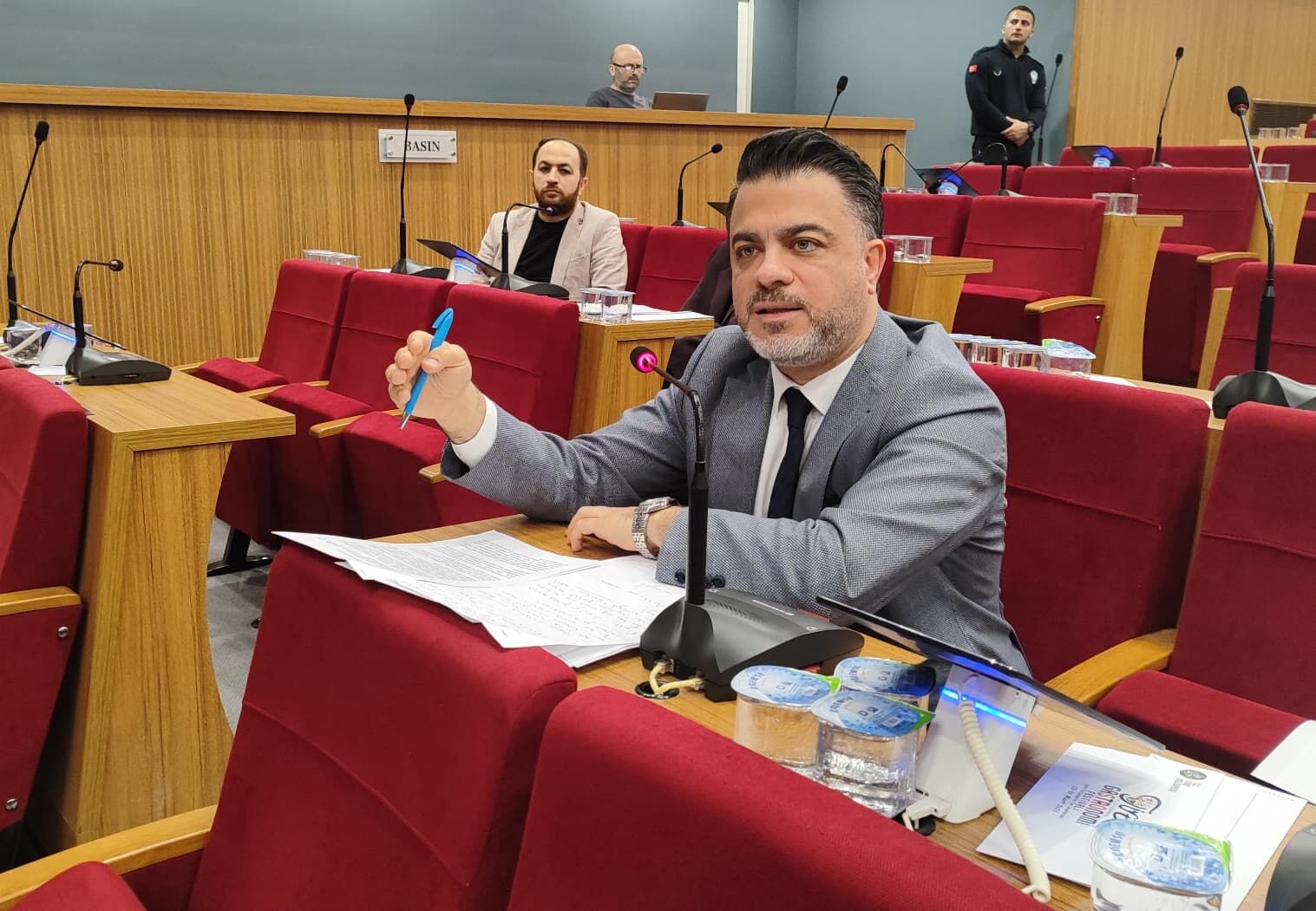 Df5847Ad Dcec 4693 B190 Af6994E3A996