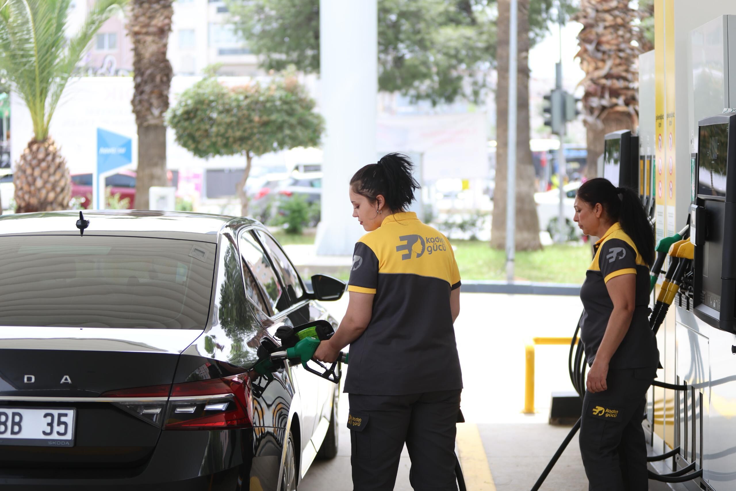 Karabaglarda Yesil Ve Kadin Istasyon Hizmete Girdi 5Jpeg 20 05 2025 09 47 45