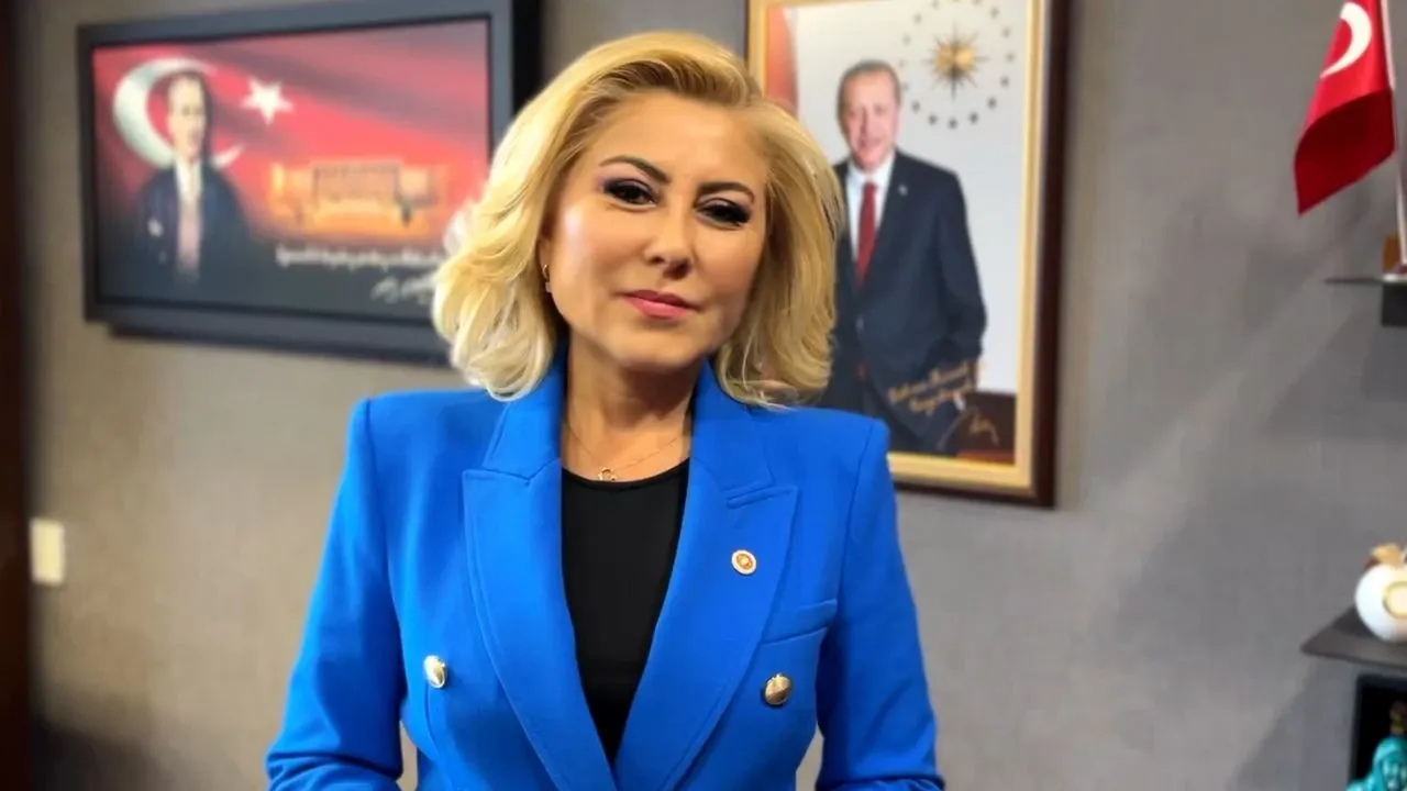 Sebnem Bursali Yapay Zeka Adaylik Konusunda Ne Dusunuyor 1