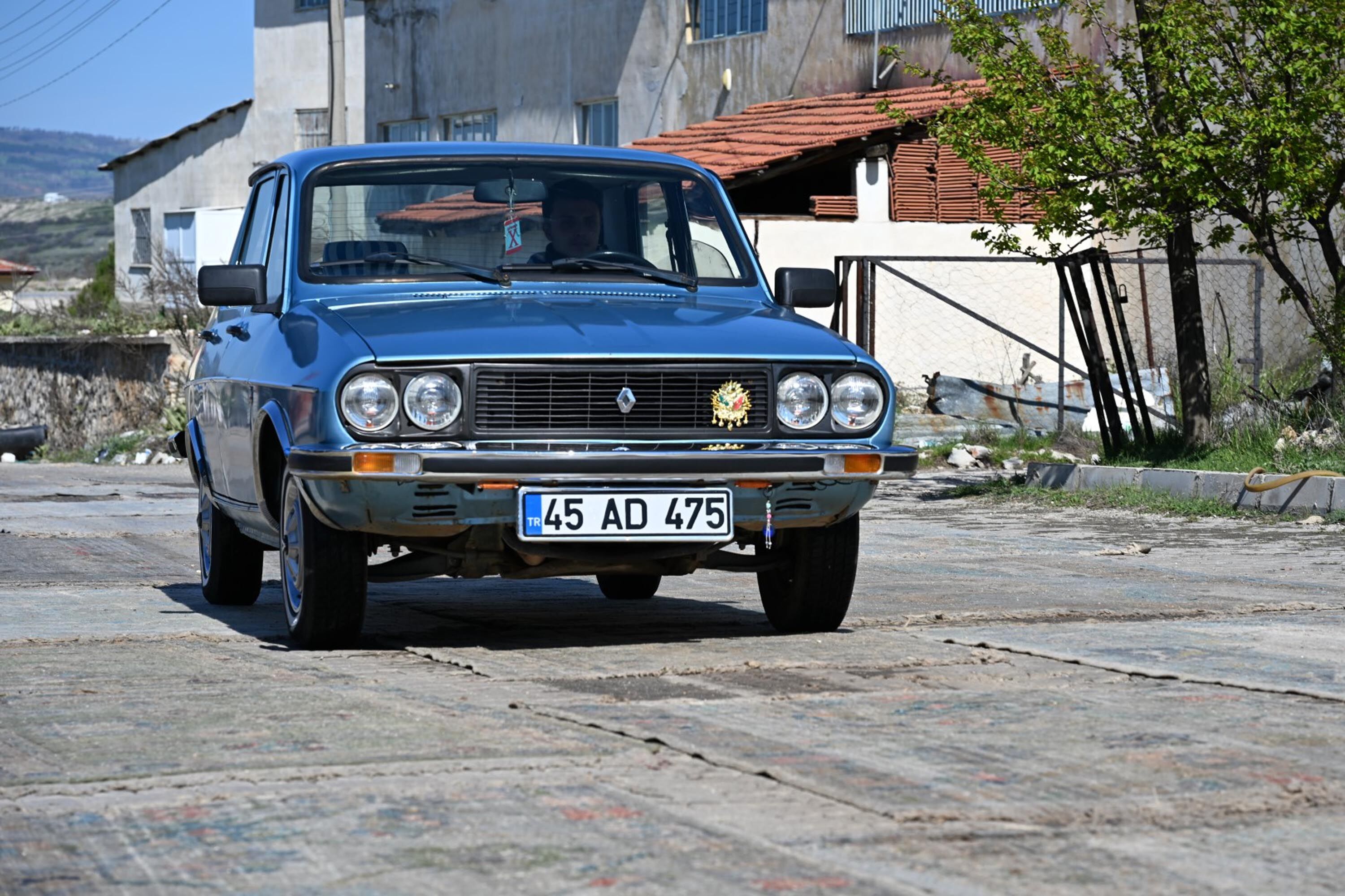 Y O L L A R D A E S K I T I L I P A N T I K A G O R U N U M U K A Z A 1285412 382465