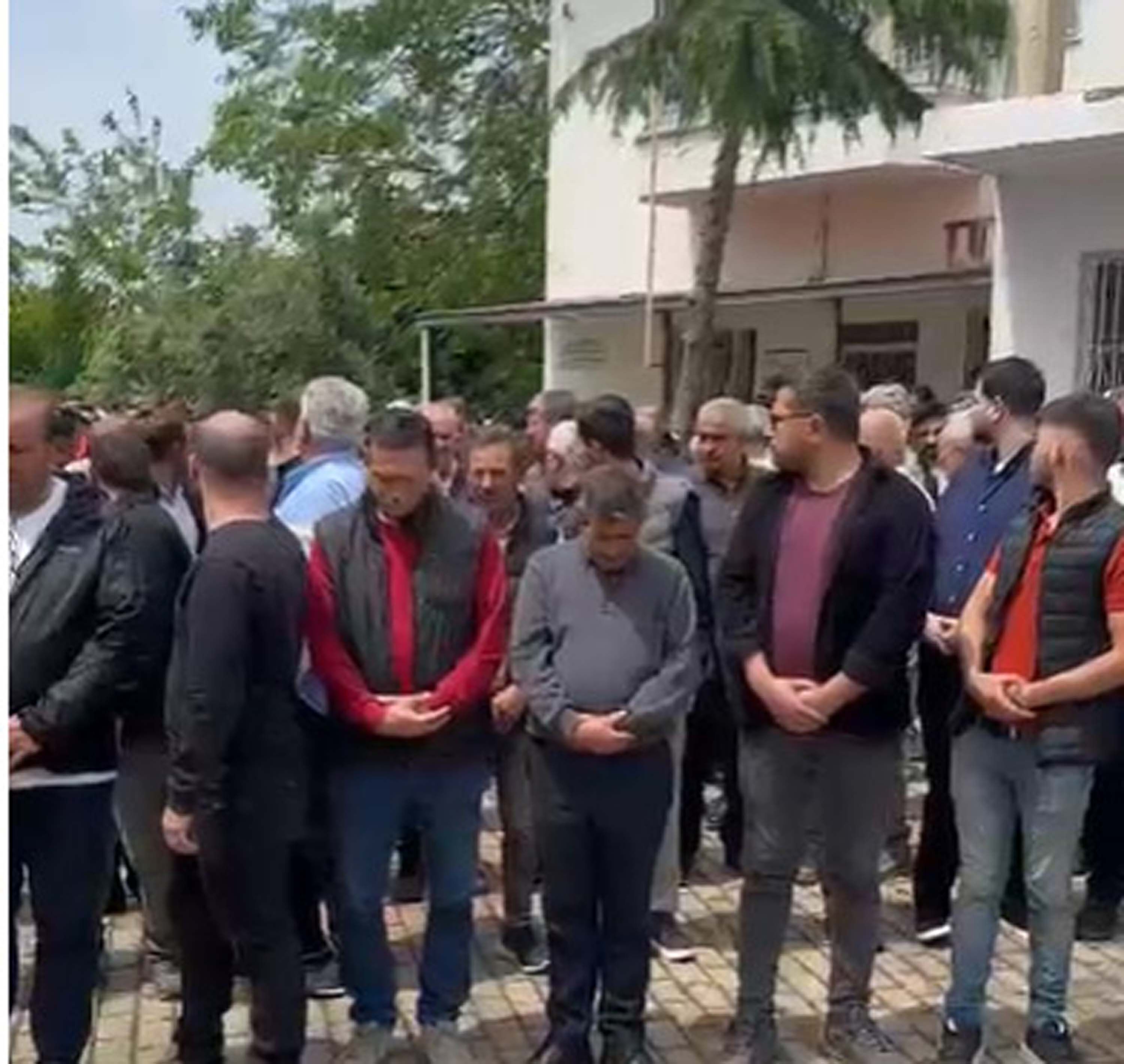 Boganin Saldirisinda Olen Besiciye Cenaze