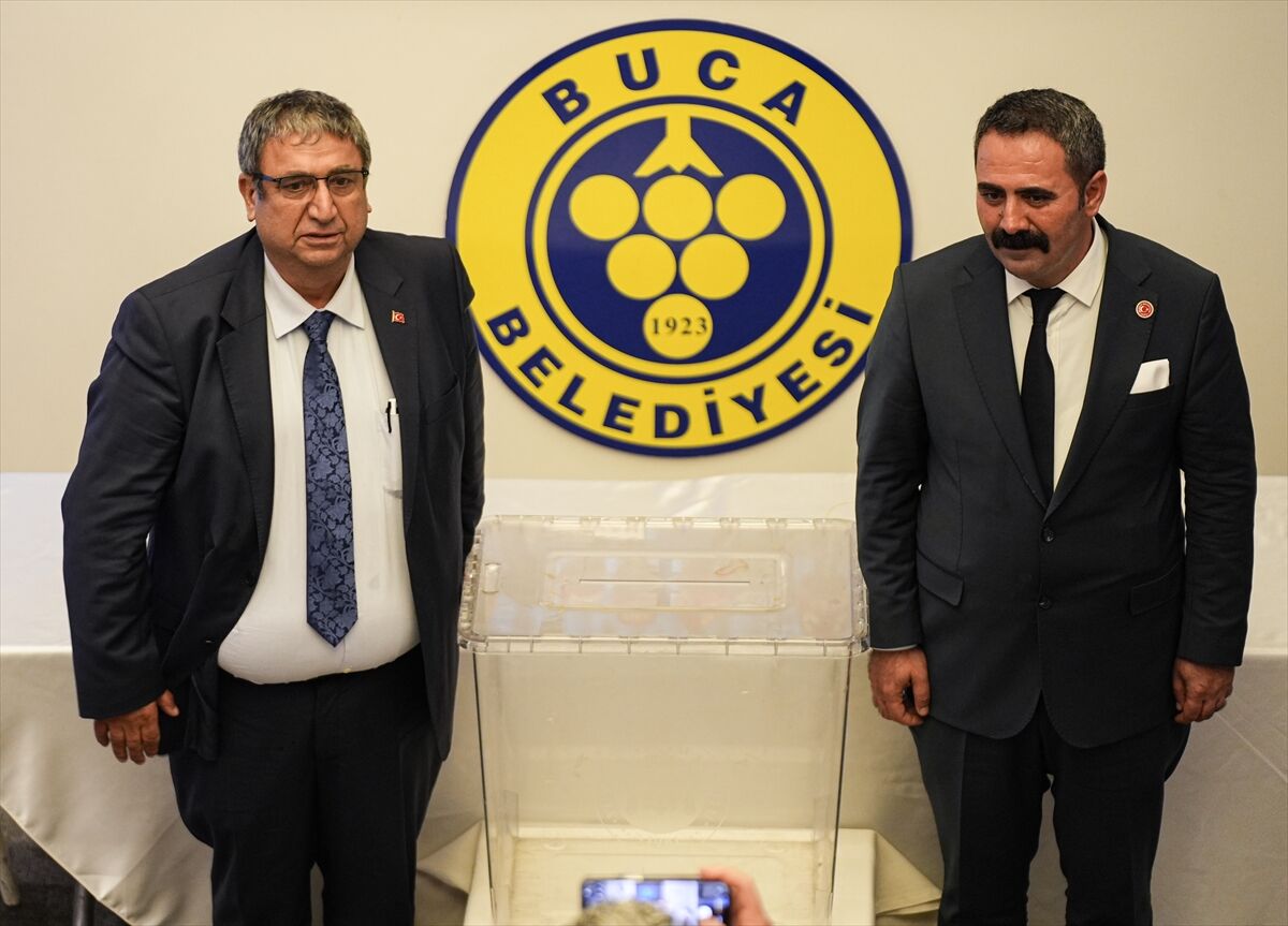 Aa 20260612 41654827 41654819 Izmirde Buca Belediye Baskan Vekili Huseyin Benzer Oldu (1)