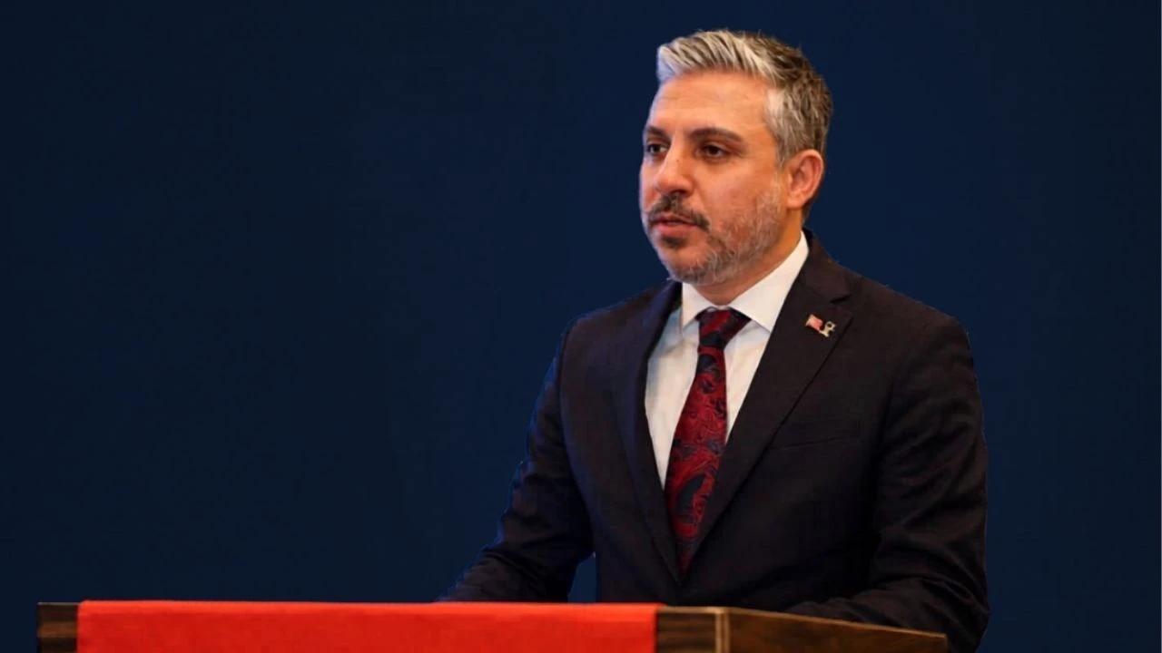 Ak Parti Balcova Ilce Baskani Halit Aydin Kayacan