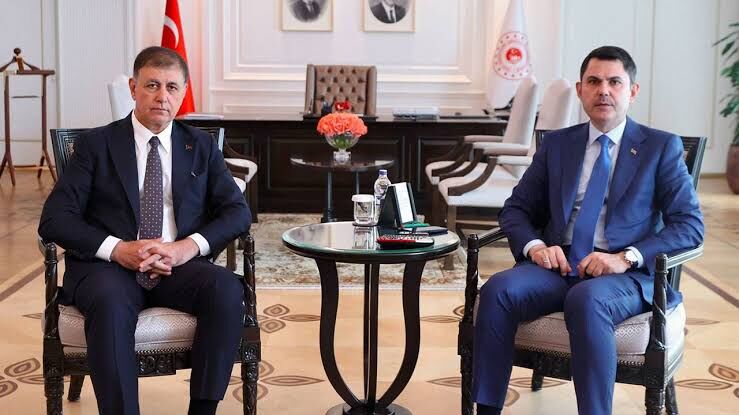 Ankara'daki dönüşüm zirvesi sonrası Karabağlar’dan çağrı: Önce tapu sorunu, sonra katılımcı plan!