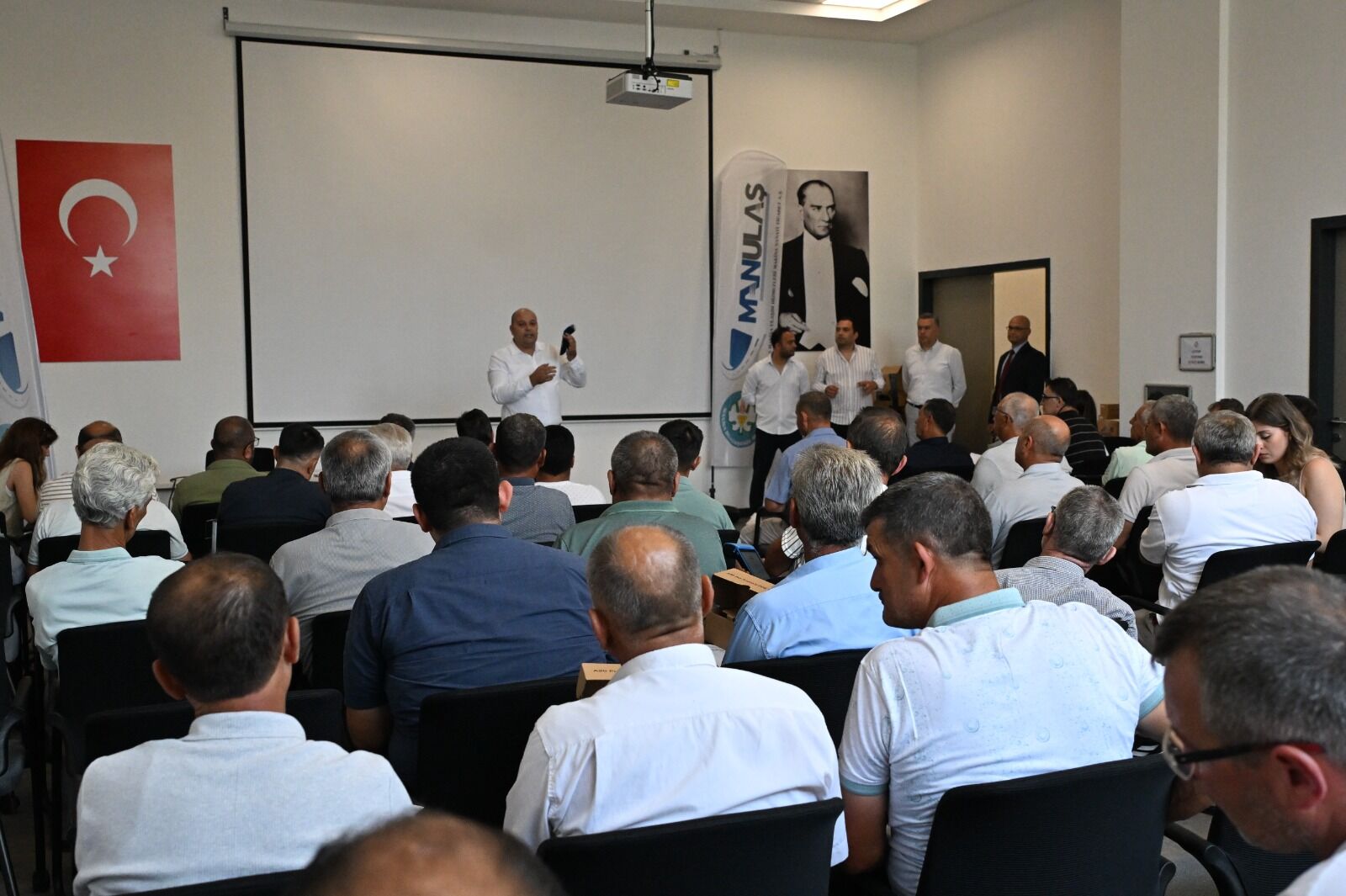 Türkiye’de İlk Olan Maski̇ Go Sistemi Muhtarlara Tanıtıldı (12)