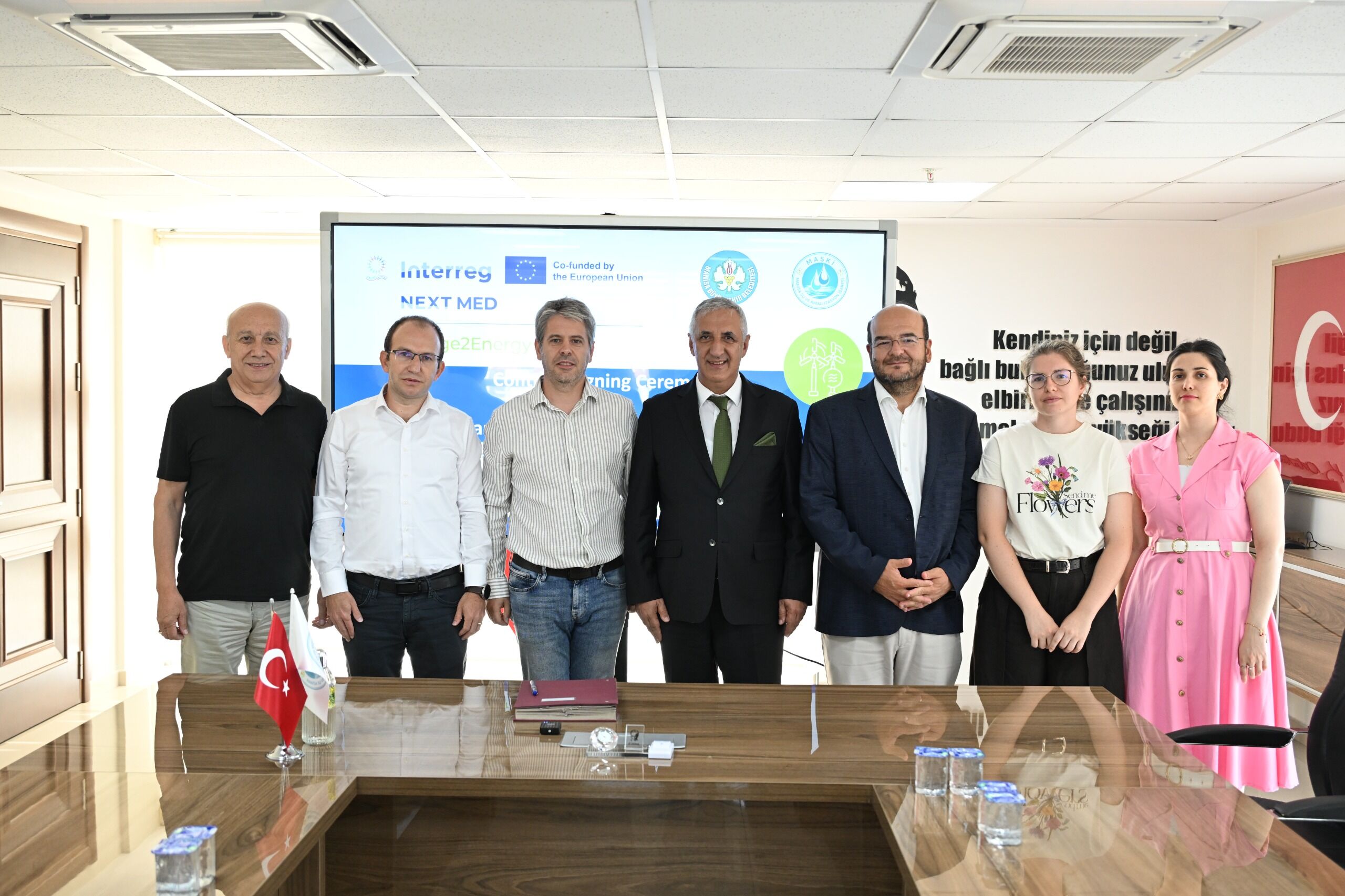 Türkiye'de Öncü Proje Arıtma Çamuru Enerjiye Ve Toprak Düzenleyiciye Dönüşecek (4)