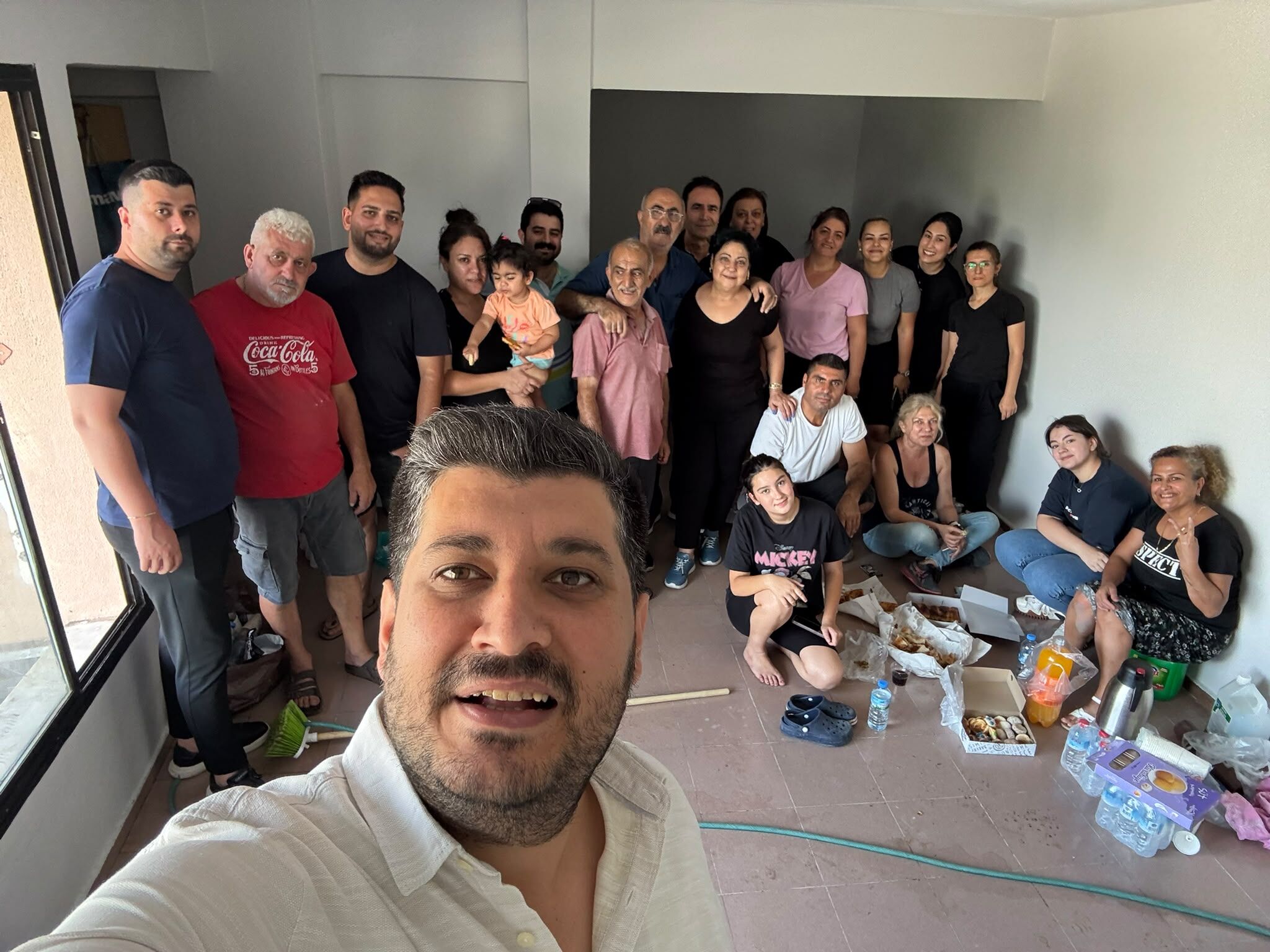 İzmir’de Yeni Parti hazırlıkları başladı