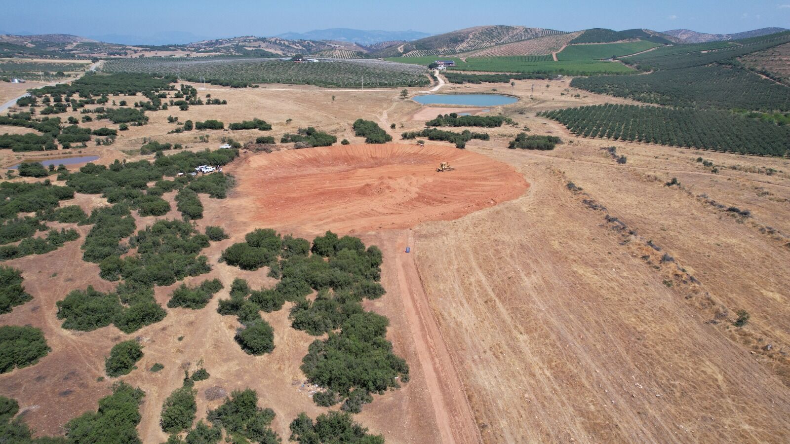 Büyükşehir’den Salihli’ye Hayvancılık, Sulama Ve Yangınlar İçin Gölet (4)