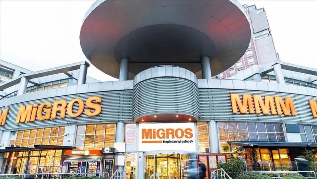 Dev market zinciri satıldı!