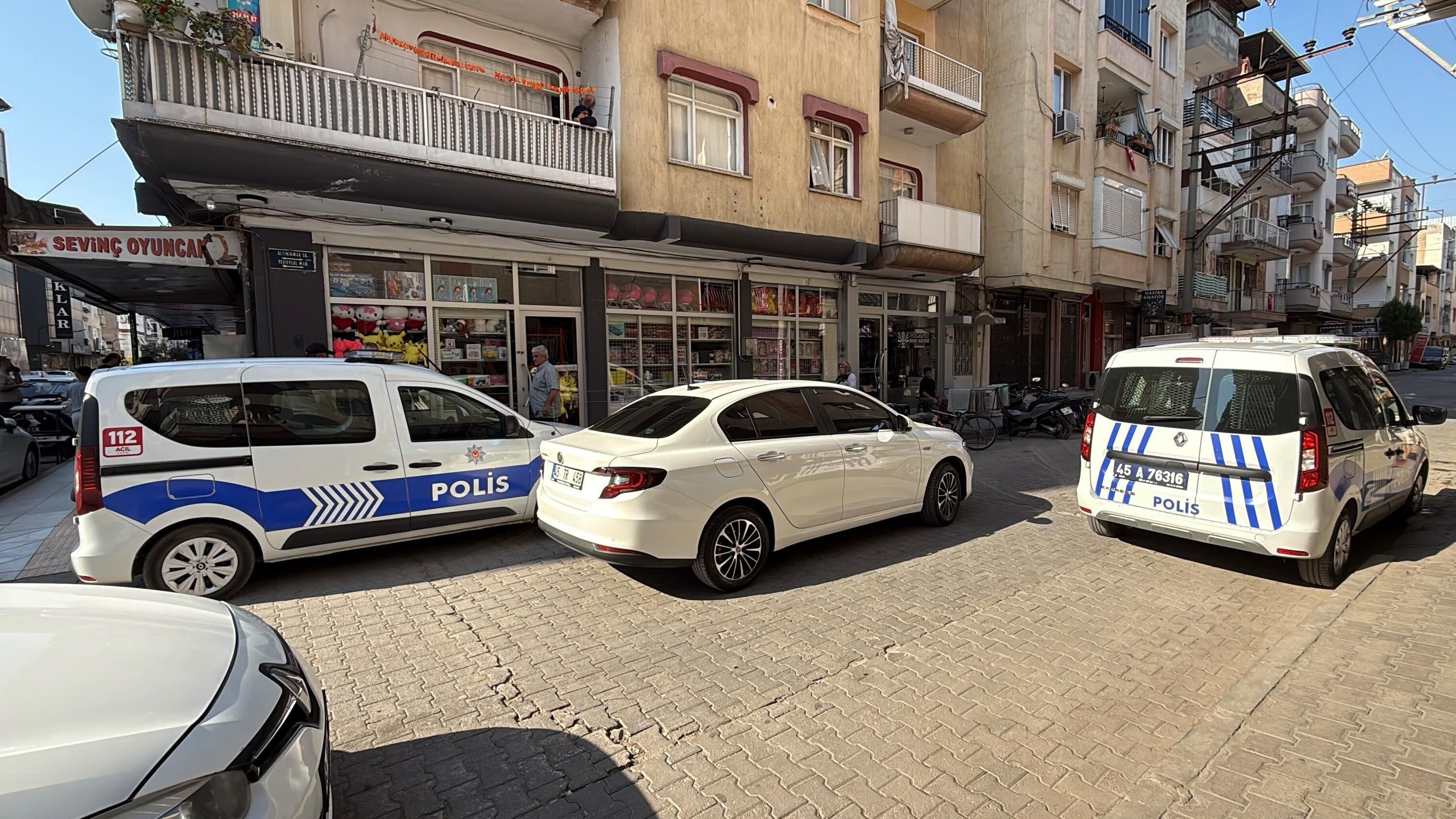 Manisa'da 'koca' vahşeti: Hacer, yaşam mücadelesi veriyor!