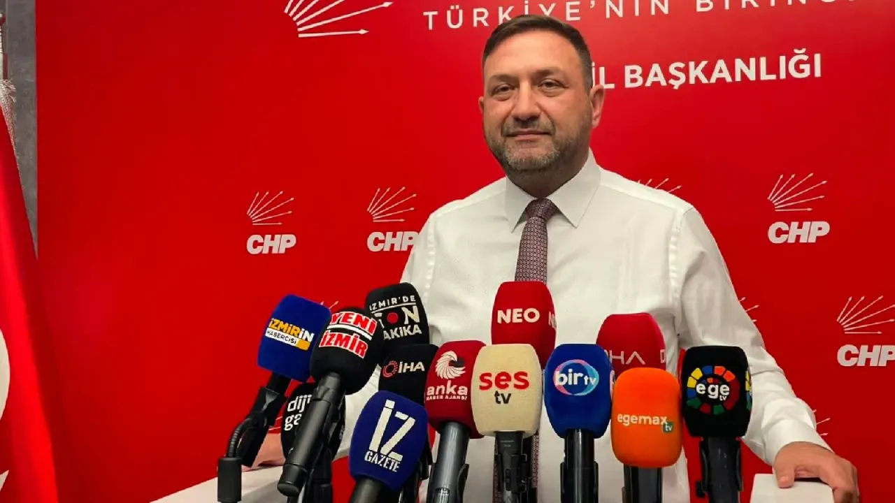 Büyükşehir’de meclis öncesi grup hareketliliği: Gümrükçü CHP grubunu kurdu!