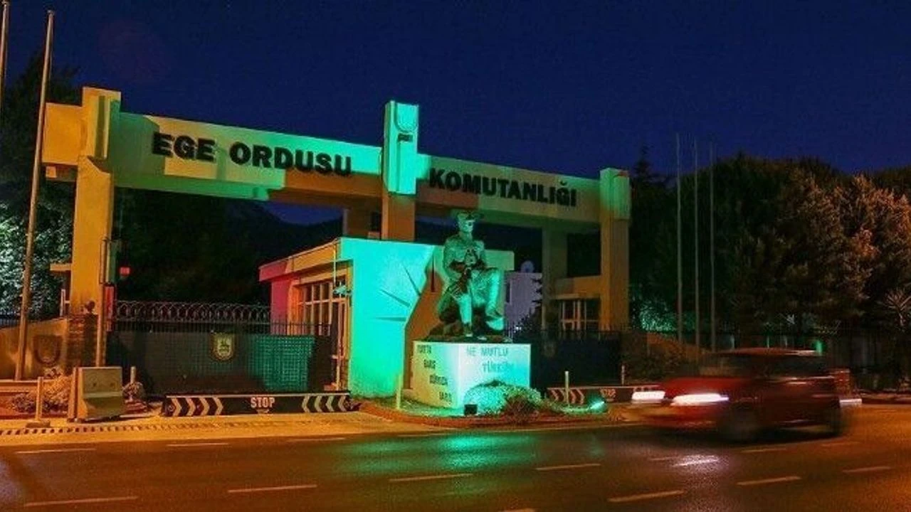 İzmir'de komuta kademesi değişti... Ege Ordu Komutanı belli oldu!