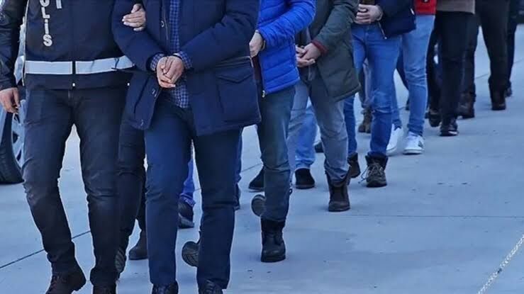 İzmir'de "tefecilik" operasyonu: 7 tutuklama!