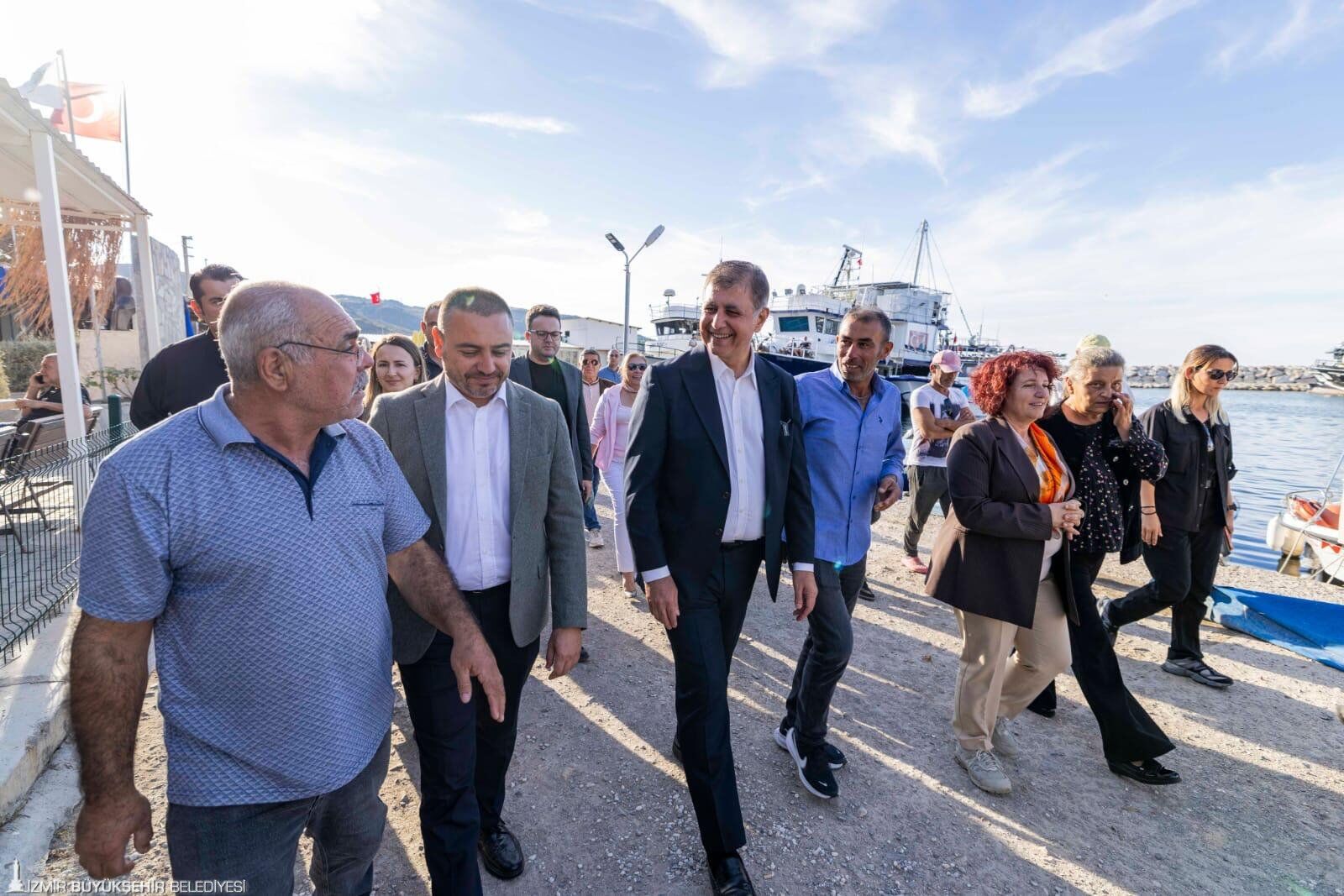 Tugay Tepeboz’da sahaya indi: Balıkçı, üretici ve çocukların taleplerini dinledi