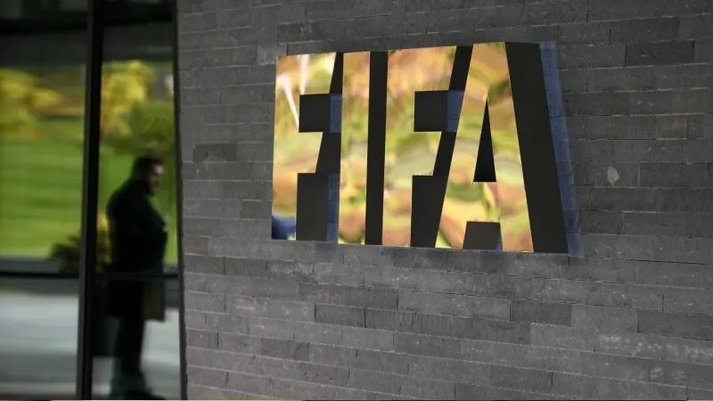 FIFA'dan 4 Türk takımına transfer yasağı