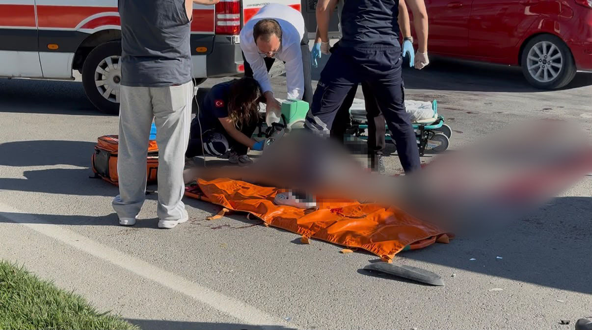 Feci kaza: Motosiklet sürücüsü kurtarılamadı