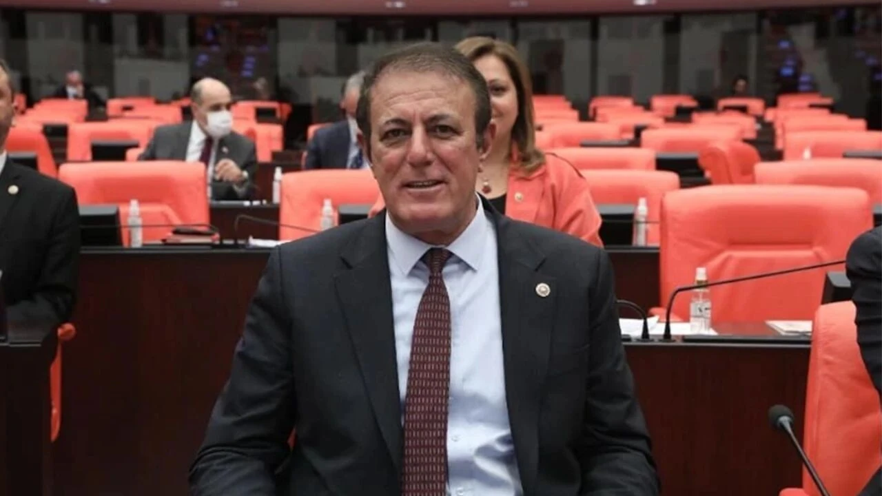 CHP milletvekili Yıldız hedefte: '1 konutu 10 kişiye sattı!'