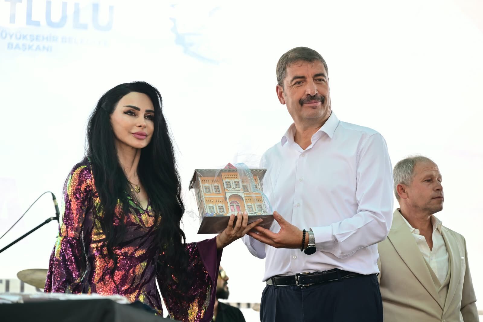Kula Encekler Bağdatlı Sultan Şenliği’nde Birlik Ve Kardeşlik Buluşması (6)