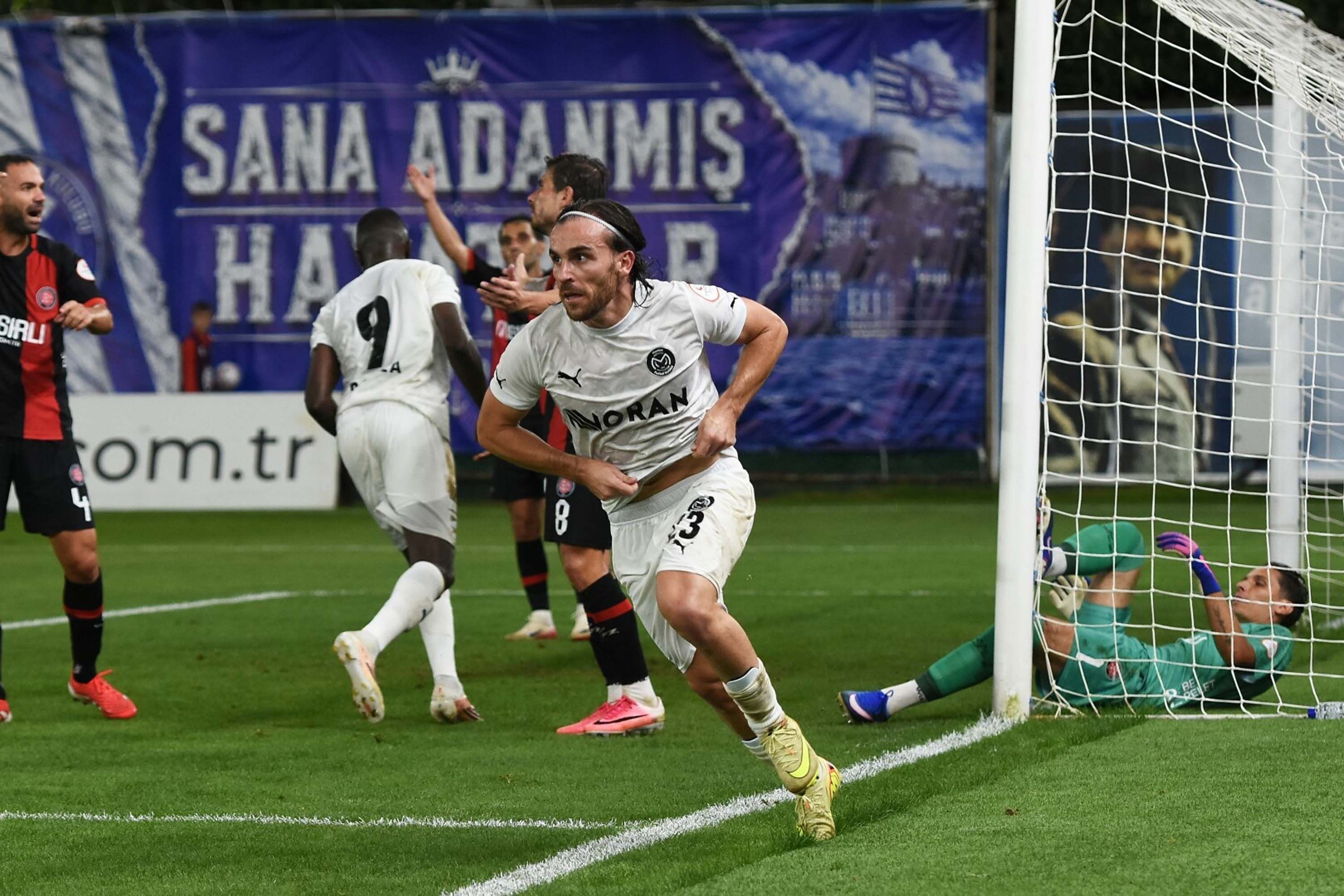 Manisa FK'da hedef galibiyet