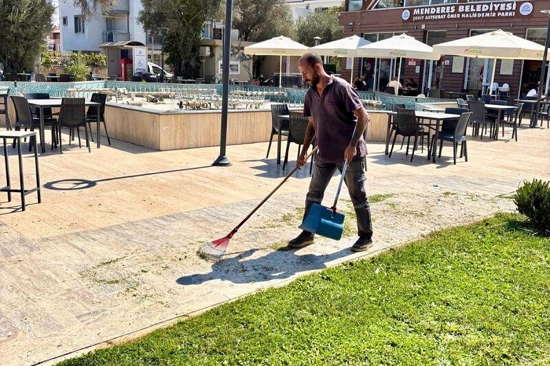 Menderes’te Yabani Otla Mücadele Sürüyor