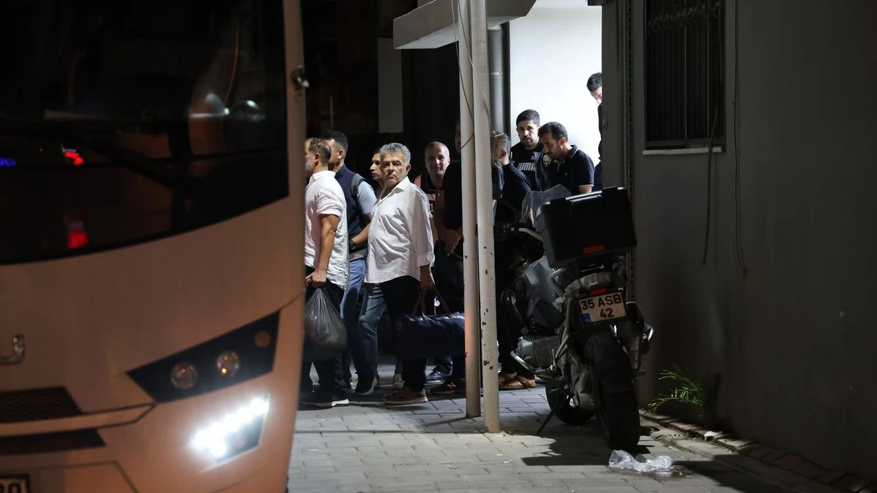 Seferihisar operasyonunda 4'üncü dalga: 29 kişi tutuklandı!