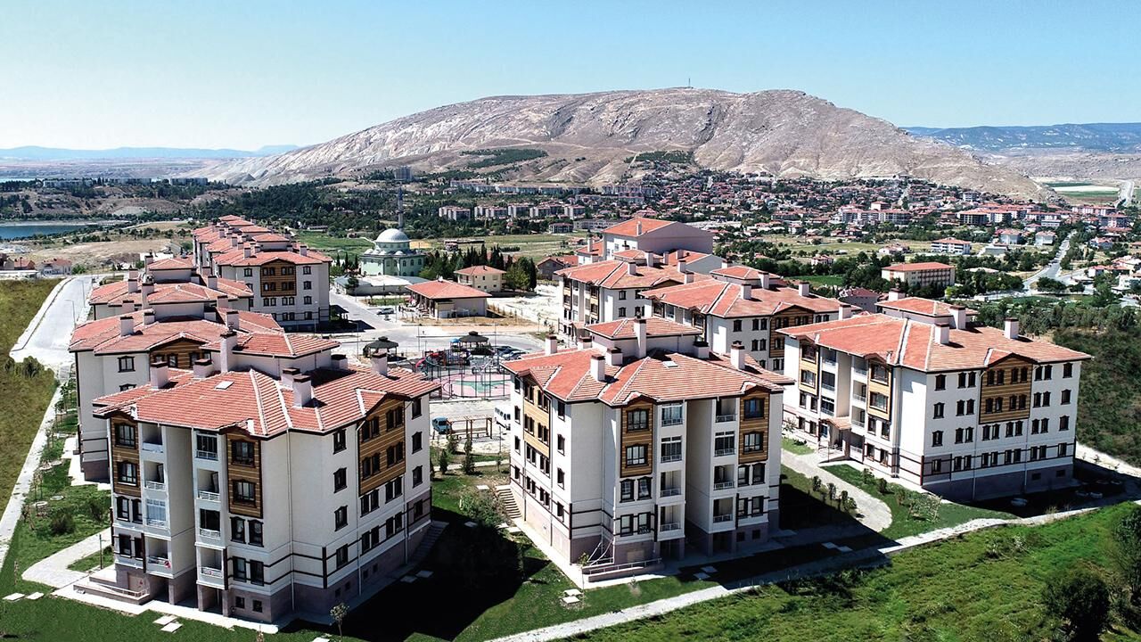 İzmir'in iki ilçesinde TOKİ planı!