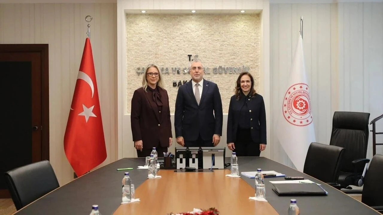 Başkan Ünsal ilk defa açıkladı: AK Parti’den teklif almadım!