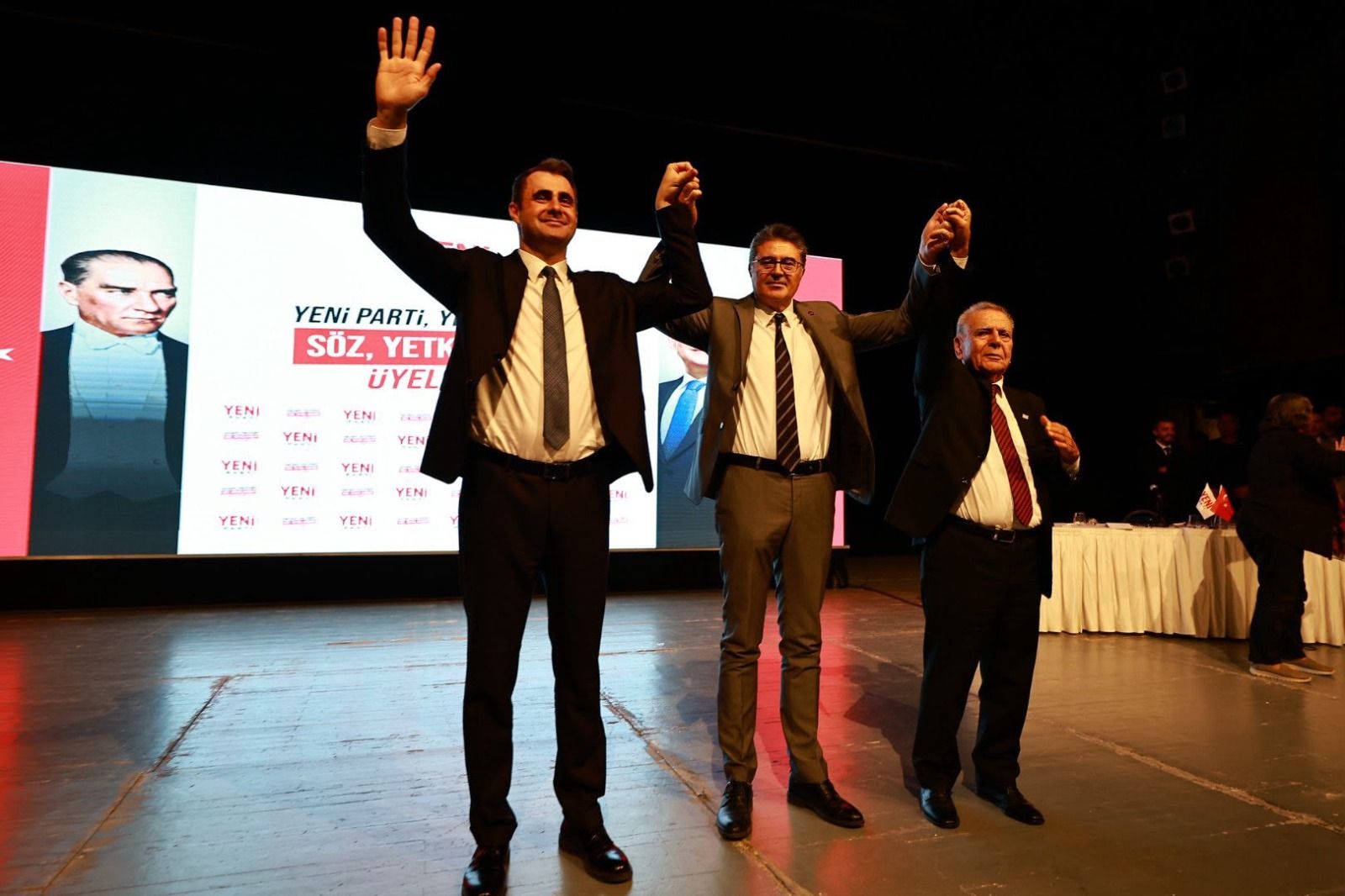 YENİ Parti İzmir’de ön seçim tamam: Çağatay Güç galip, Aziz Kocaoğlu mağlup!