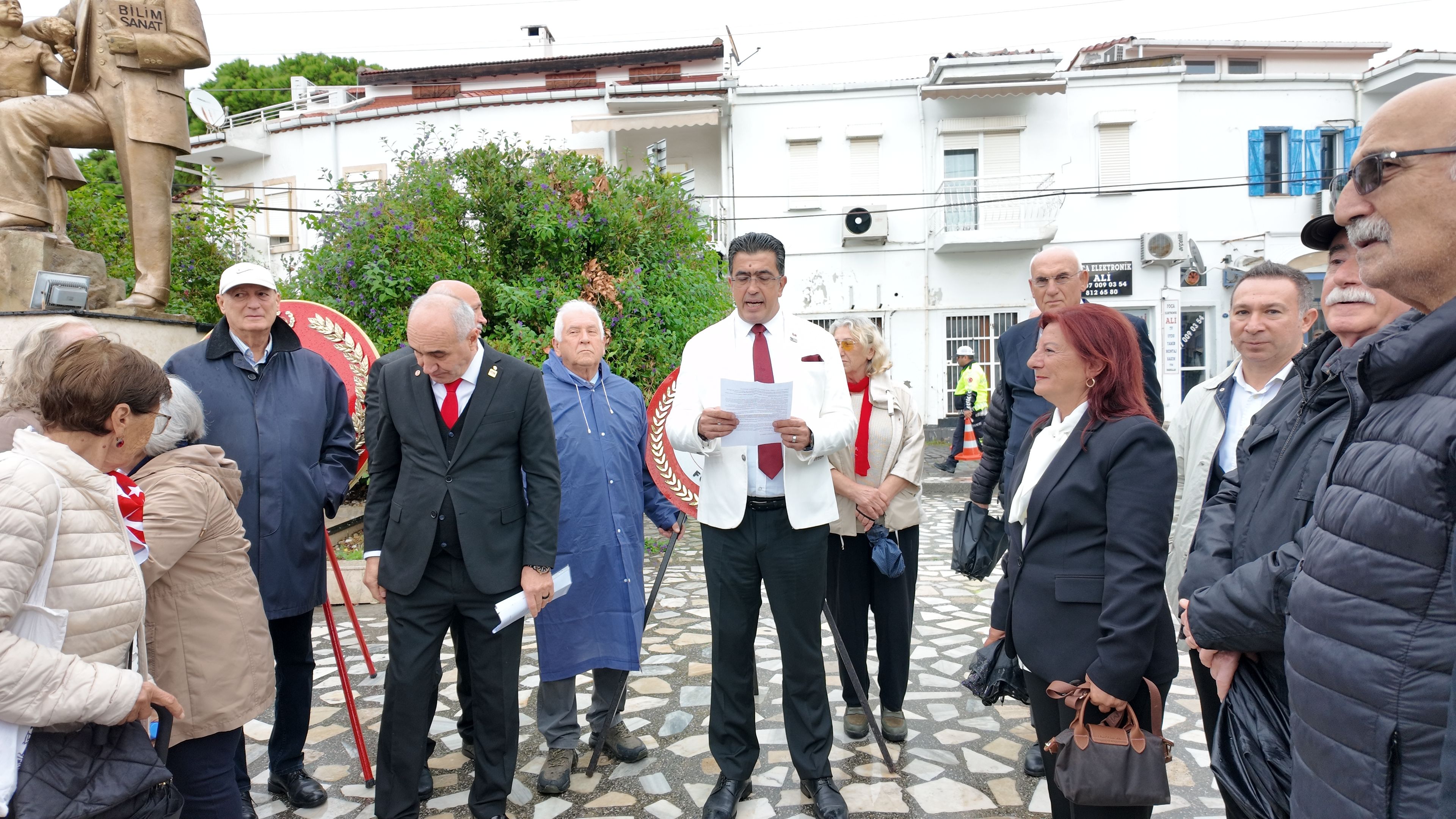 Foça'da Cumhuriyet Bayramı kutlamaları başladı