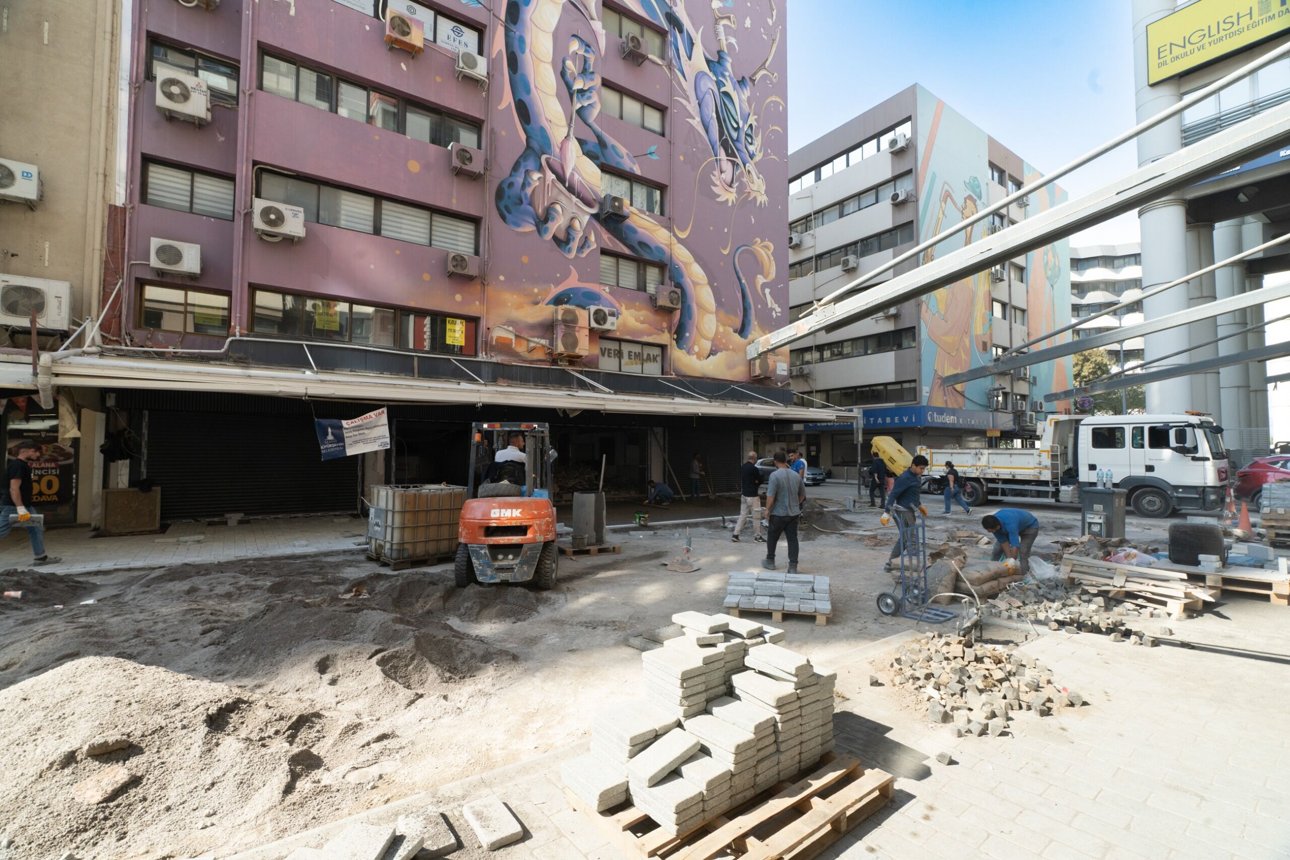 İzmir’in simge caddesi yenileniyor!
