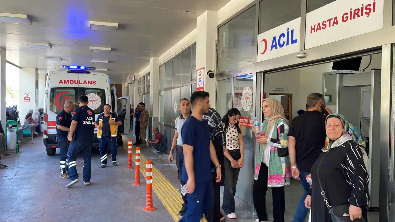 Lise pansiyonunda zehirlenme şüphesi: 30 öğrenci hastanelik oldu
