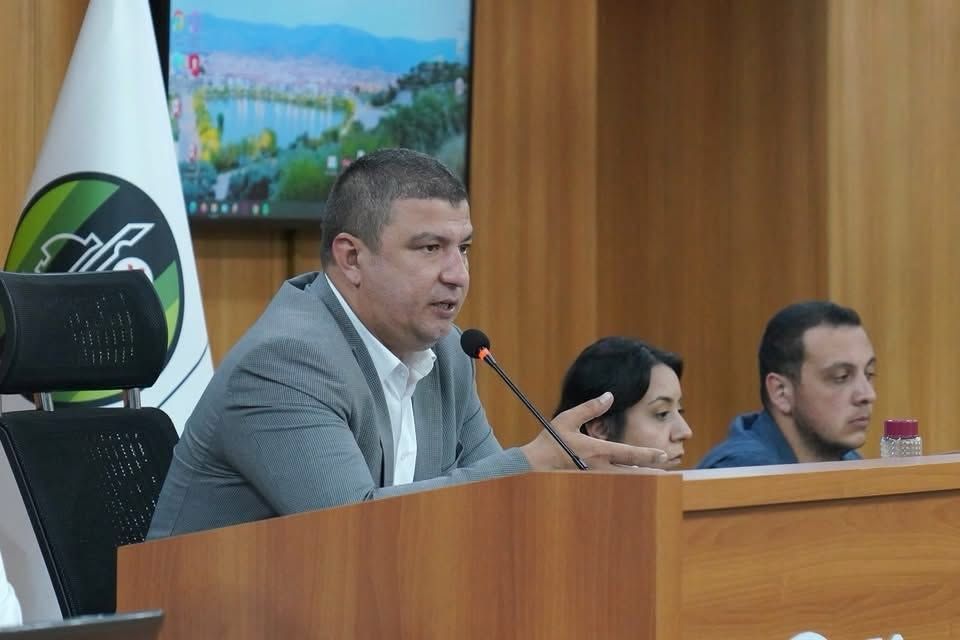 Tire’de Okuroğlu’nun önergesine tüm meclisten ret!