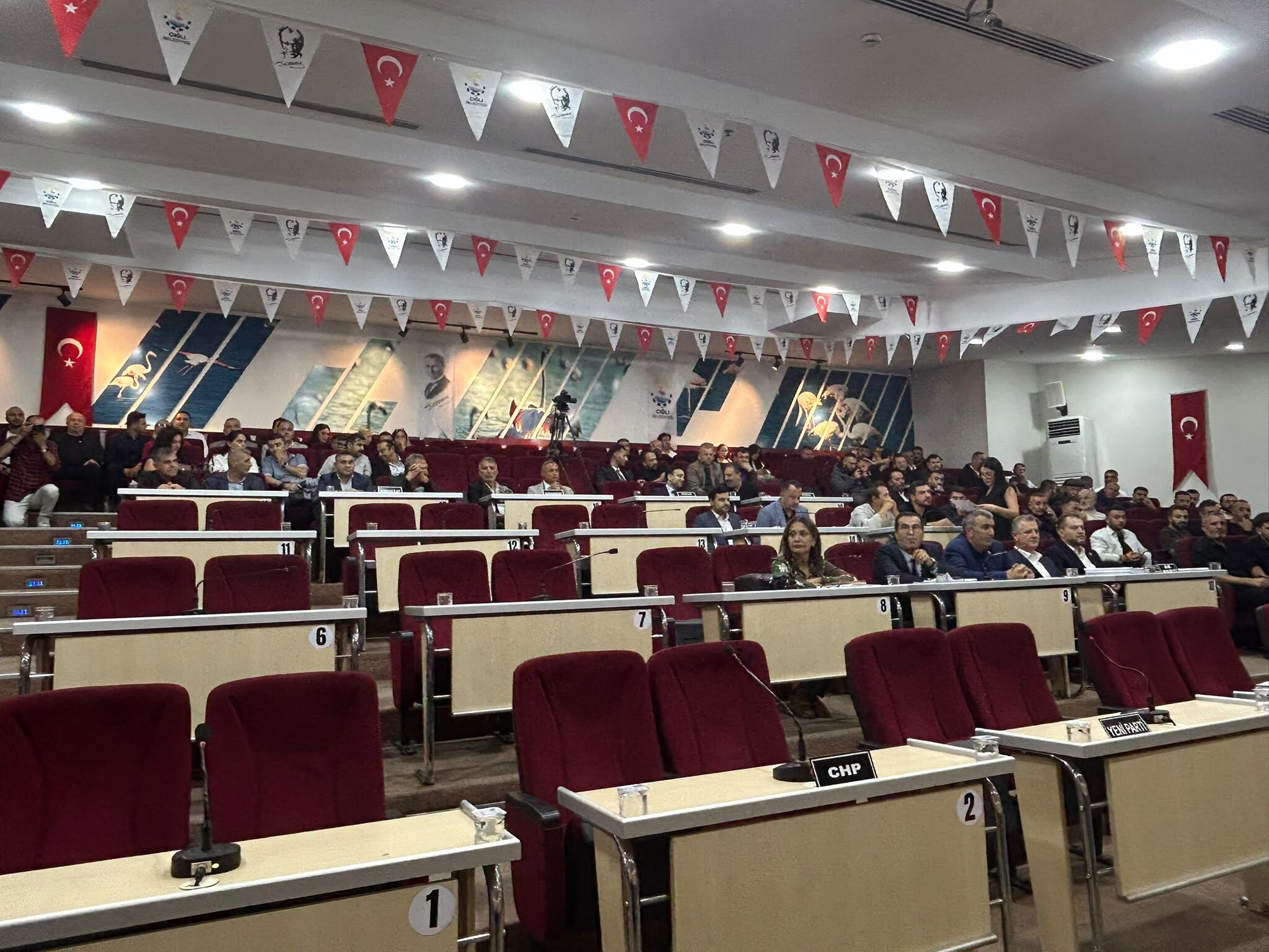 Çiğli’de ‘AK Parti’ boykotu: Meclis toplanamadı!