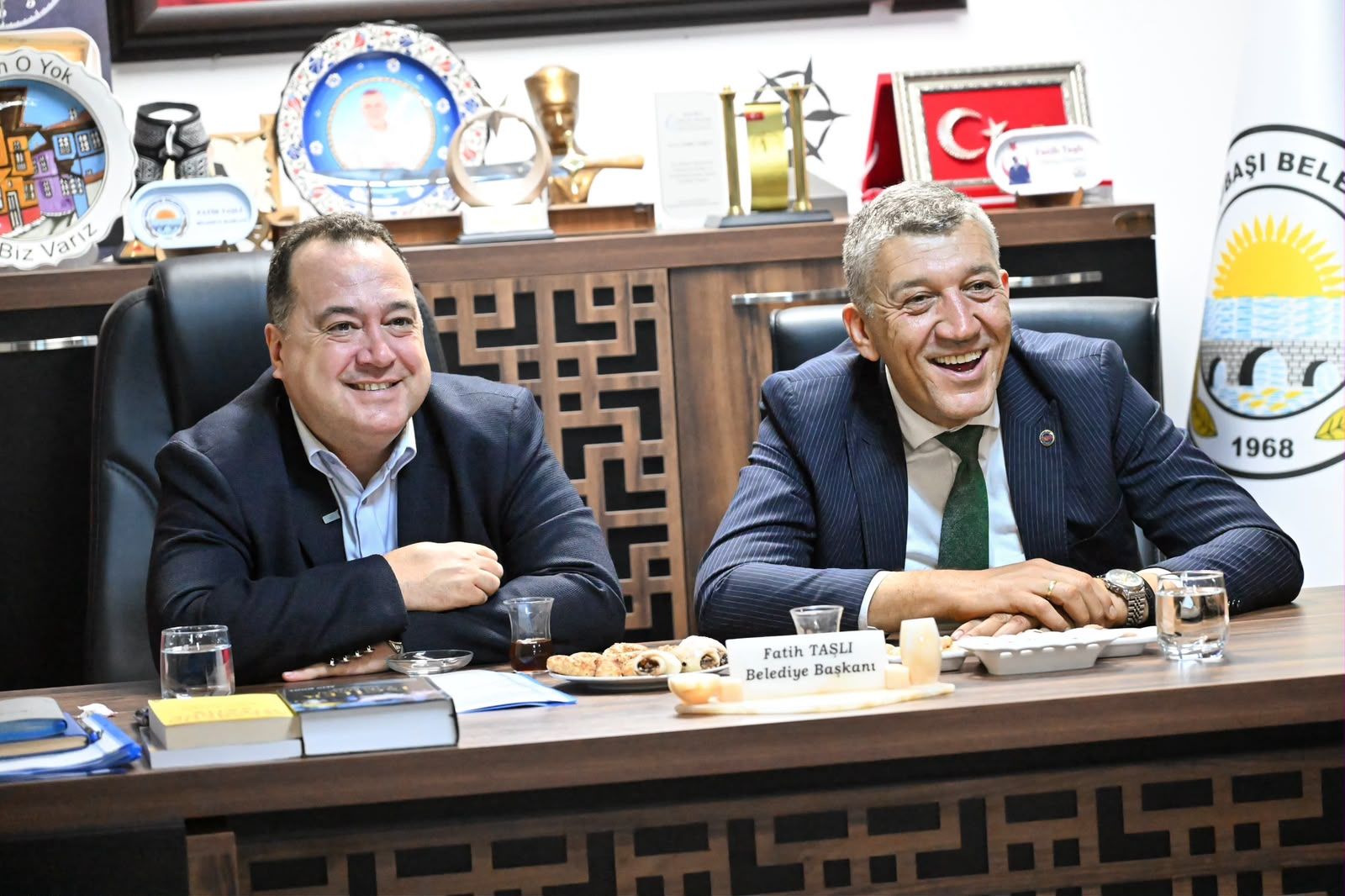 Başkan Dutlulu, Köprübaşılı Muhtarlarla Bir Araya Geldi (6) (1)