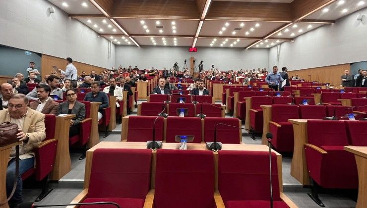 İnan’dan boykot tepkisi: Seçmene yapılmış en büyük ihanet!