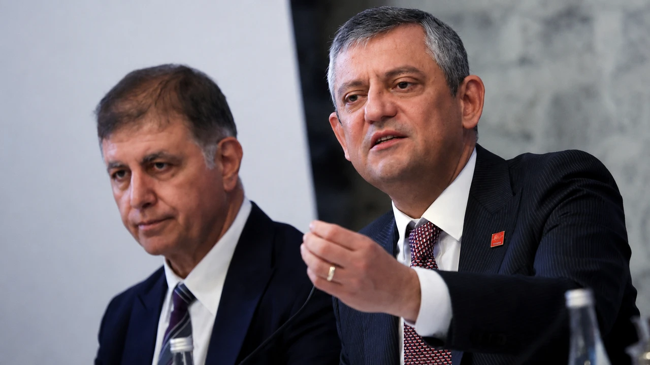 Cemil Tugay Ozgur Ozel 1
