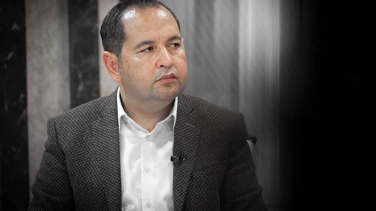 Gazeteci Yapar “transfer net” dedi, detay aktardı: Cemil Tugay’a “kadrona karışmayacağız” sözü!