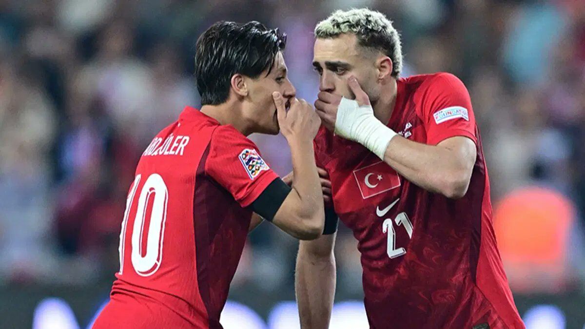 İki futbolcu A Milli Takım kampından ayrıldı