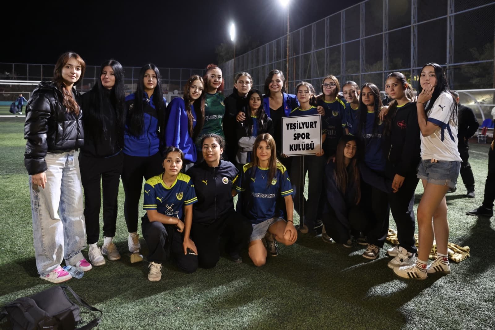 Karabağlar‘dan amatör spora can suyu