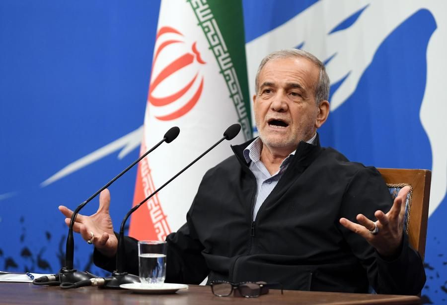 Pezeşkiyan: Yaptırımlara rağmen enerji üretimimizi artırdık